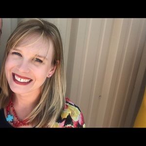 Meet your Posher, Bobbi